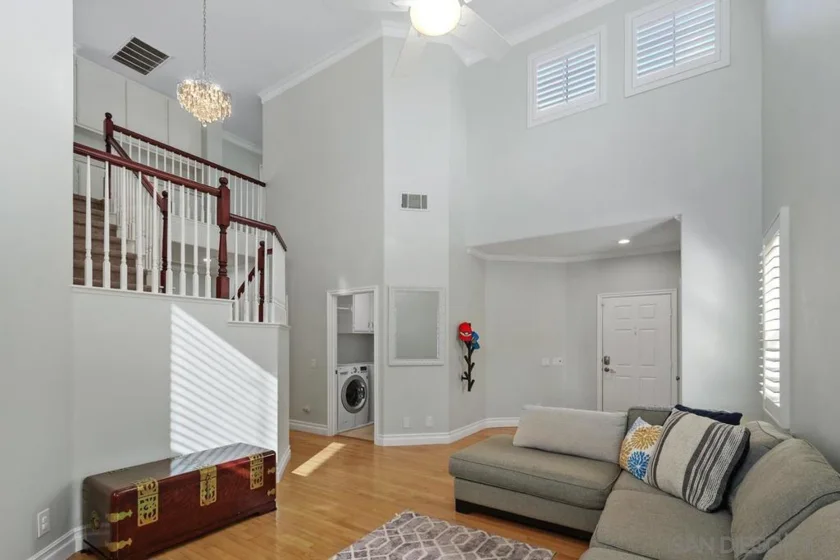 30916 Oakhill Drive photo 9