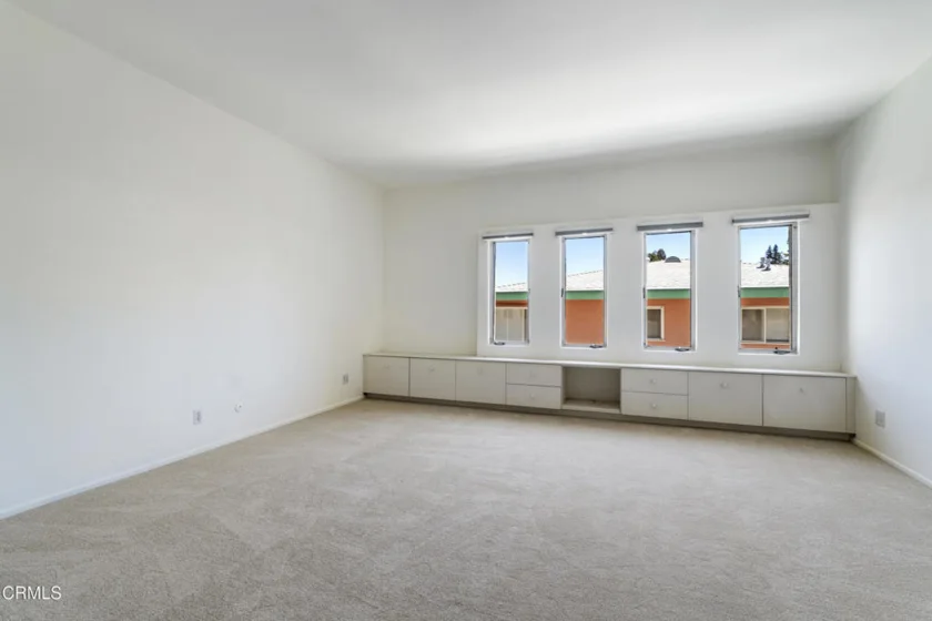 960 San Pasqual #205 photo 25
