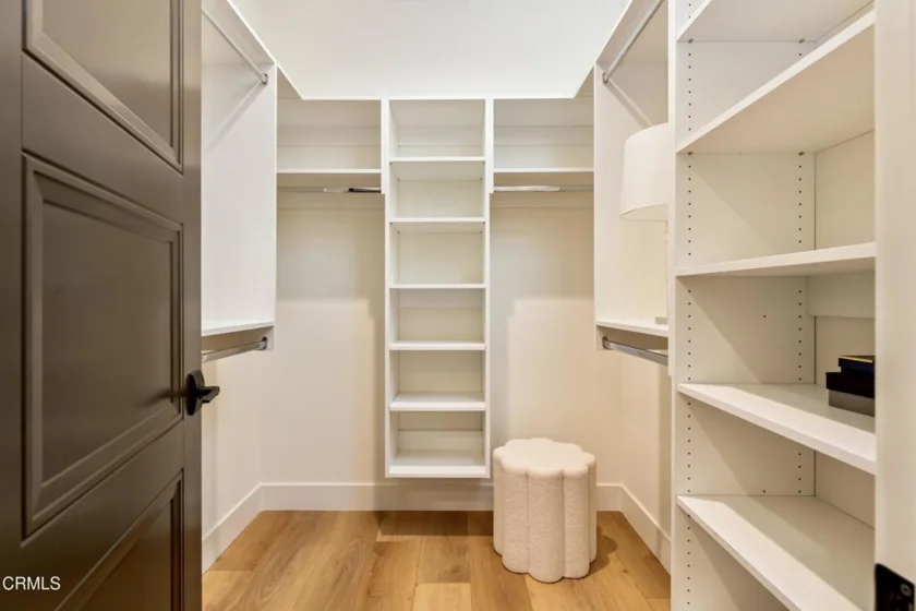 139 S Oak Knoll Avenue #303 photo 8