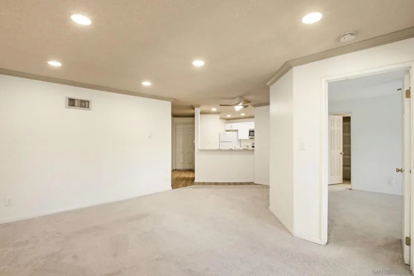7545 Charmant #1512 photo 5