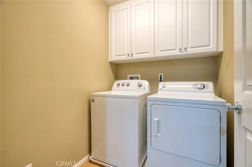 15247 Cambridge Street photo 22