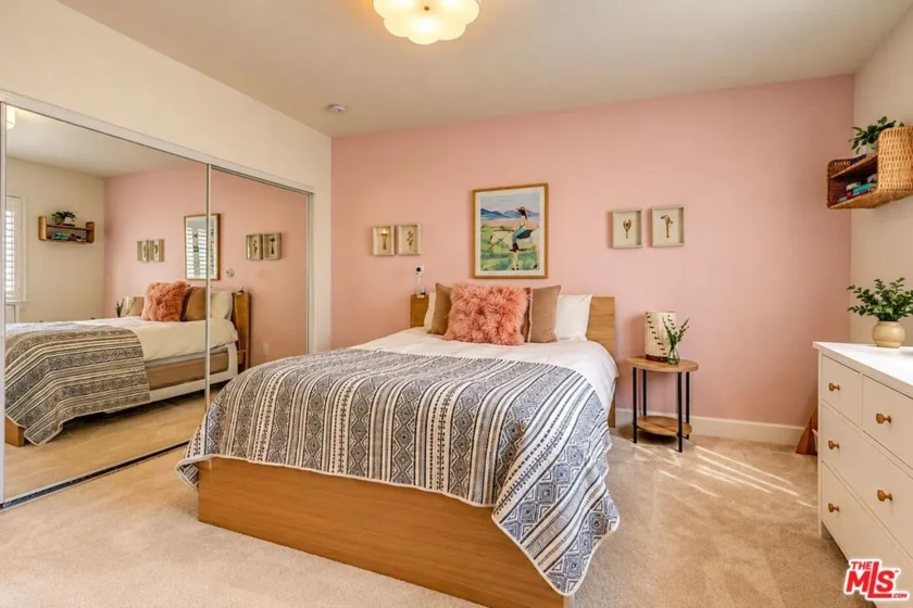 14544 Margate Street #4 photo 13
