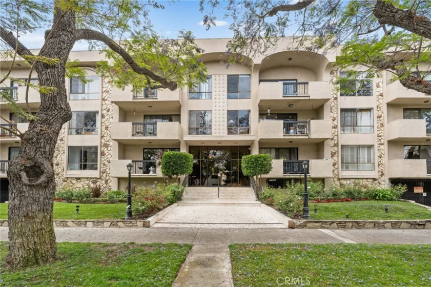 423 N Palm #108 photo 21