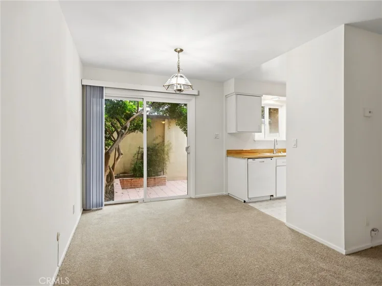 11138 Aqua Vista Street #18 photo 8