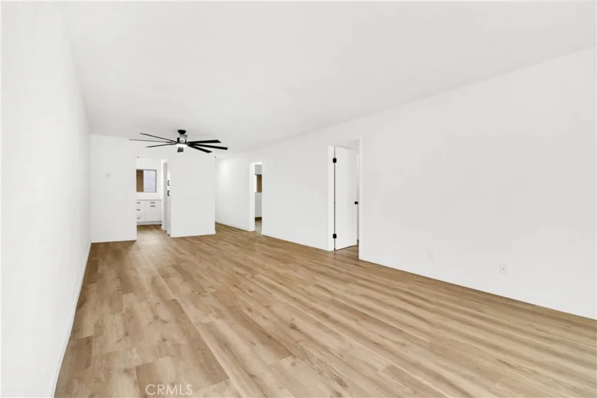 2514 Clairemont #107 photo 11