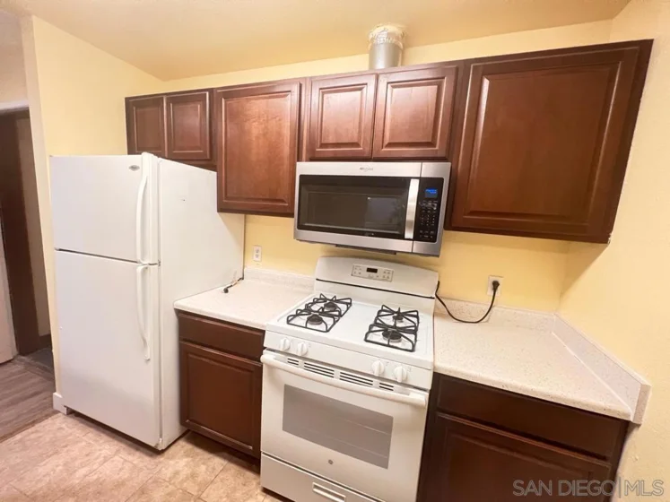 1621 Hotel Circle #E131 photo 17