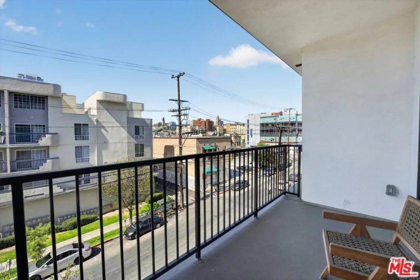 904 S New Hampshire Avenue #407 photo 20