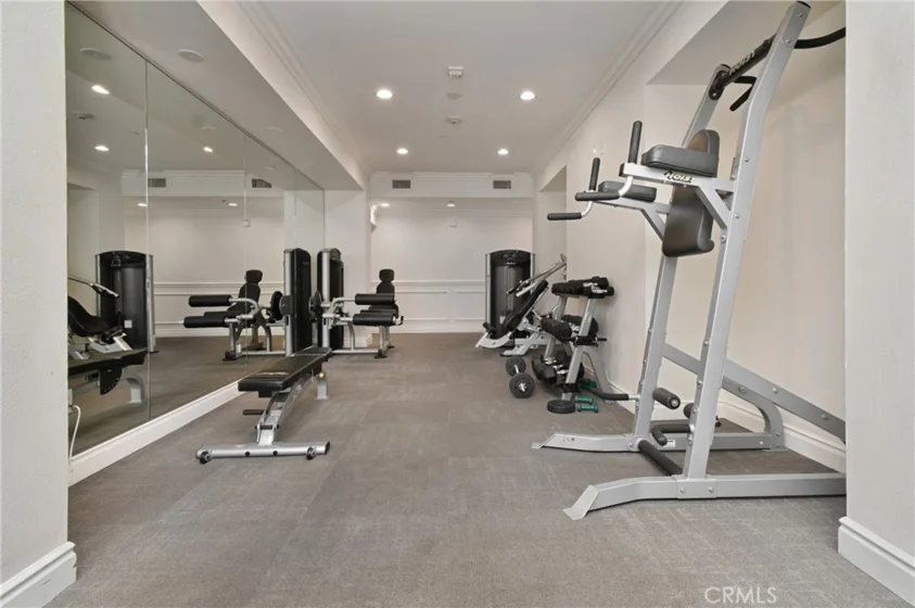 4424 Whitsett Avenue #107 photo 55