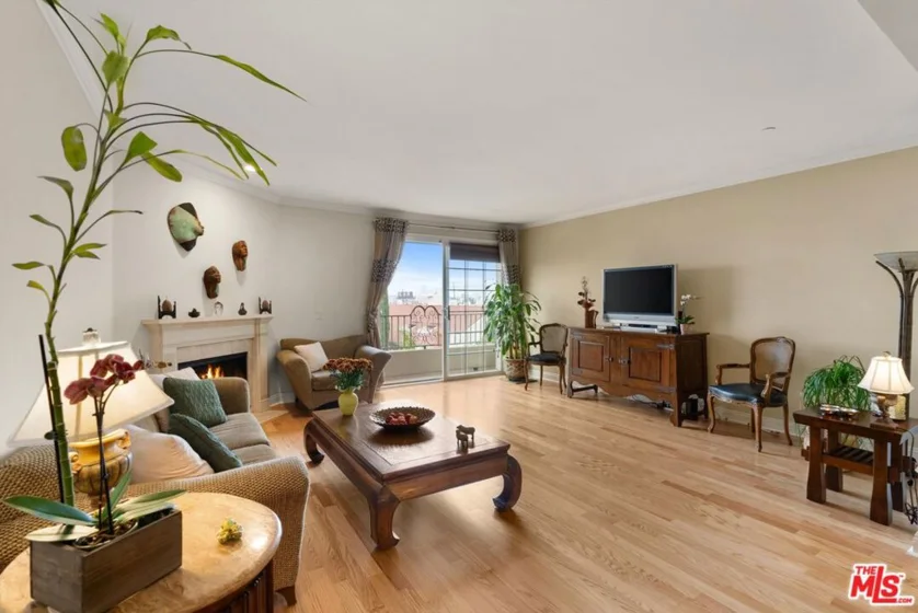 1830 Pelham Avenue #404 photo 1