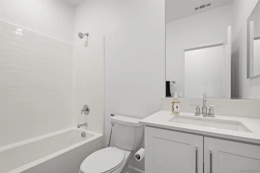845 Hana Avenue #2 photo 19