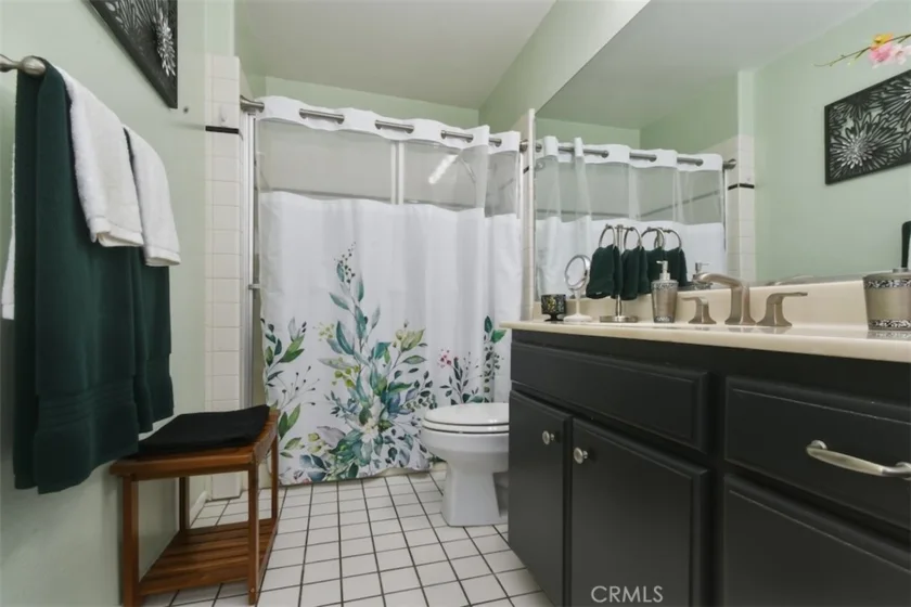 4455 Hazeltine #208 photo 26
