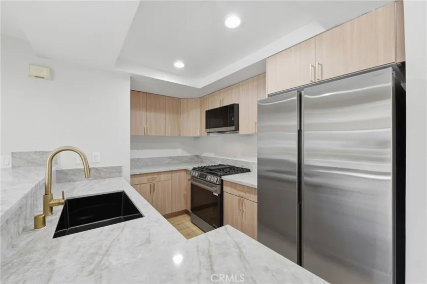 6275 Canoga #68 photo 8