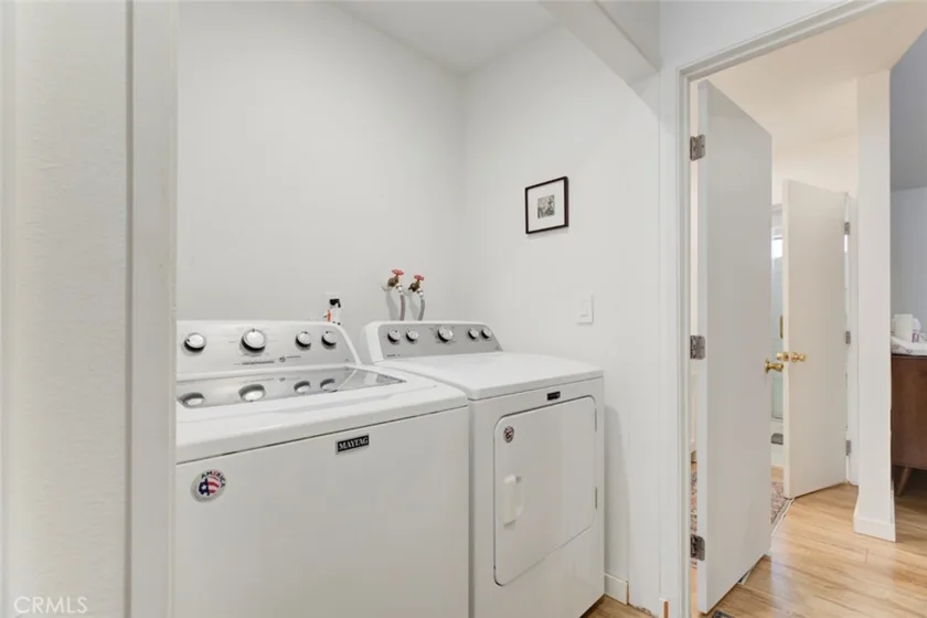 6847 Haskell Avenue #1 photo 28