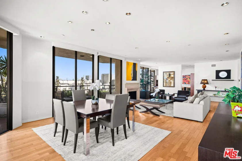 10601 Wilshire Boulevard #702 photo 40