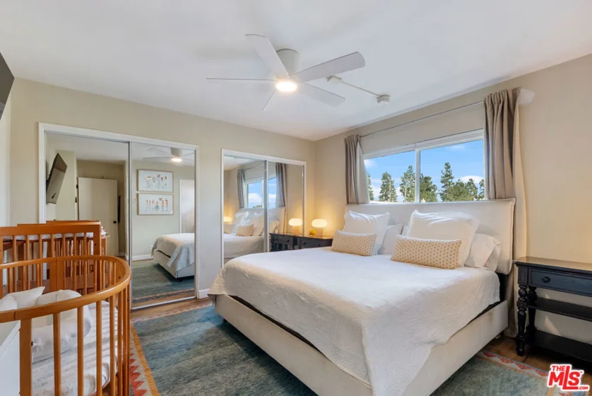 315 N Hillcrest Boulevard #19 photo 10