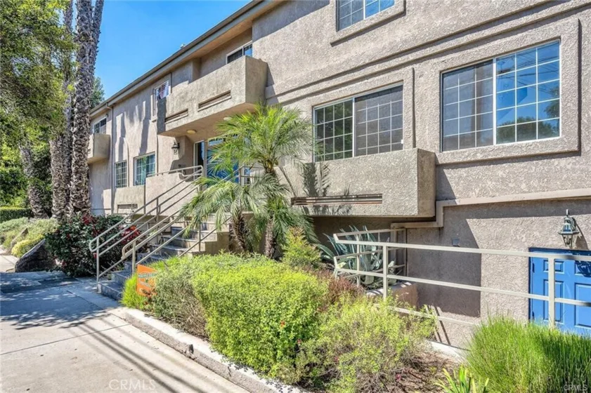 18347 Saticoy #7 photo 2