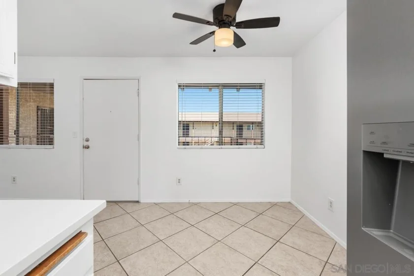 4240 Menlo Avenue #19 photo 28