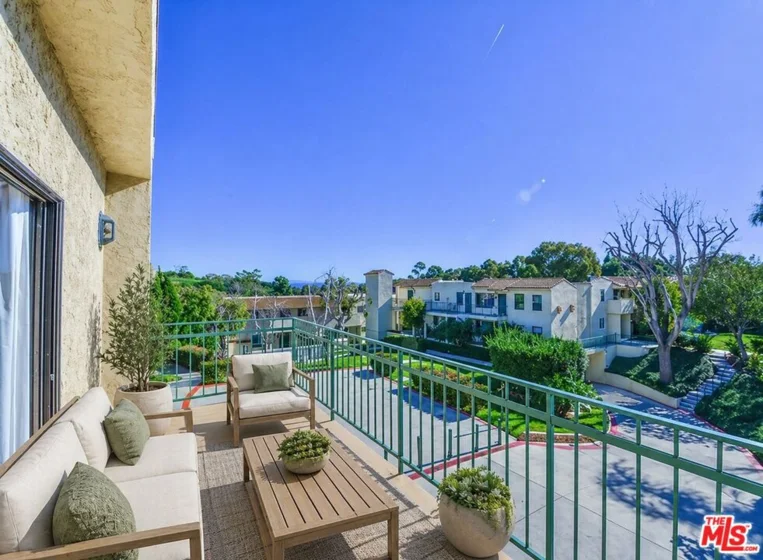 6456 Cavalleri Road photo 23