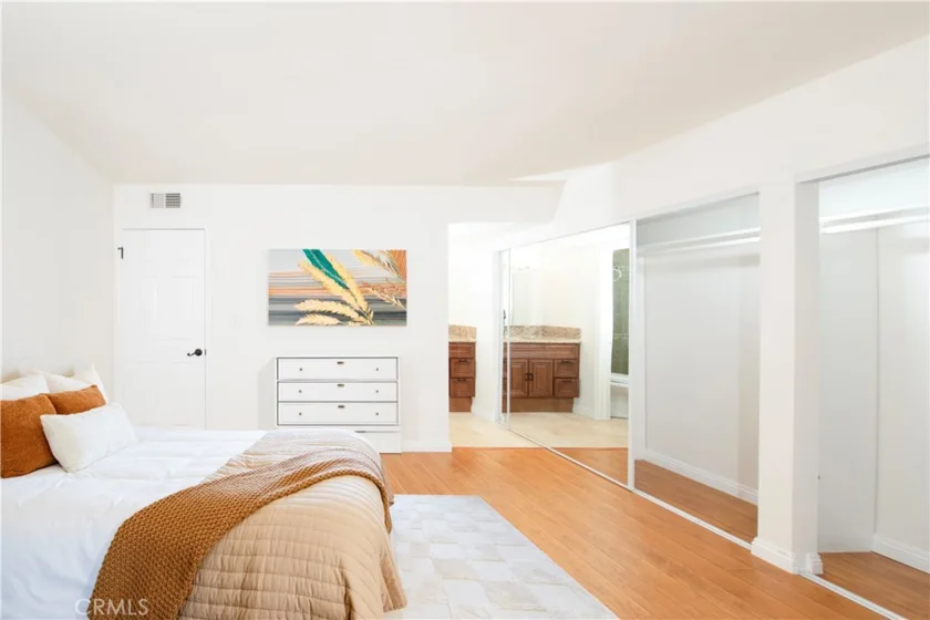 18620 Hatteras Street #249 photo 33