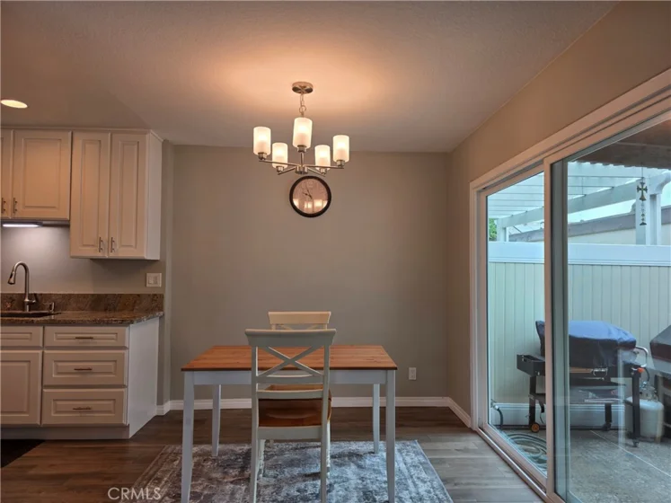 11043 Sherman Way photo 24