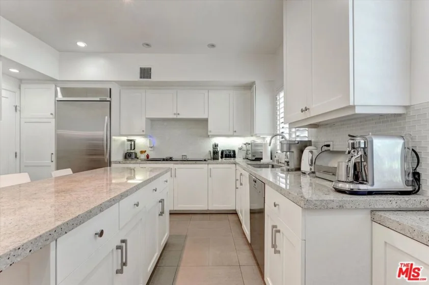 148 S Crescent Drive #101 photo 16