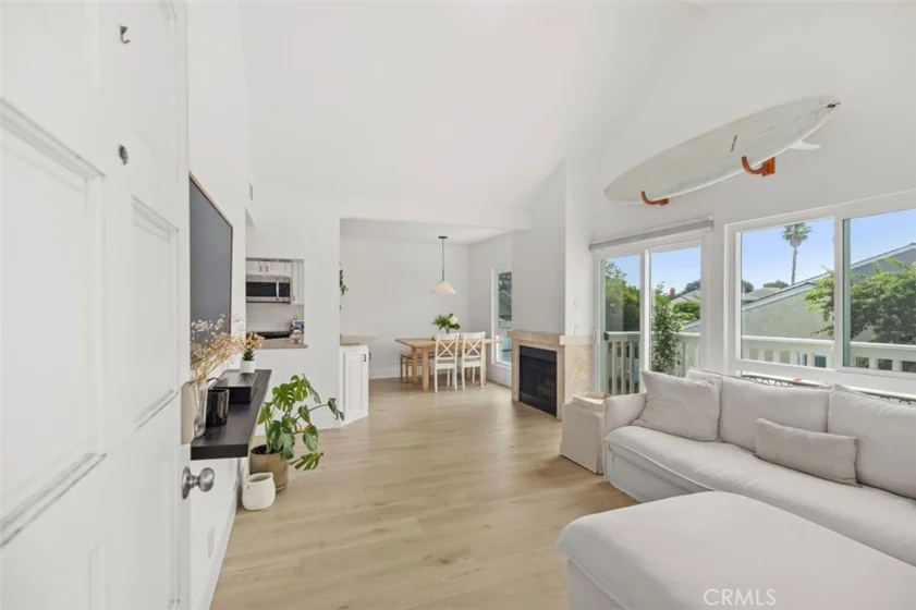 24094 Paseo Corona photo 1