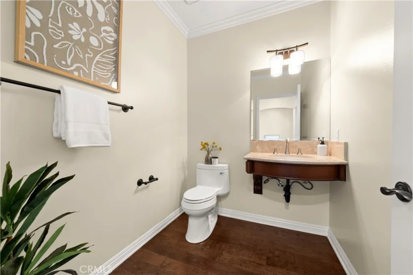 401 Bernard Street #409 photo 25