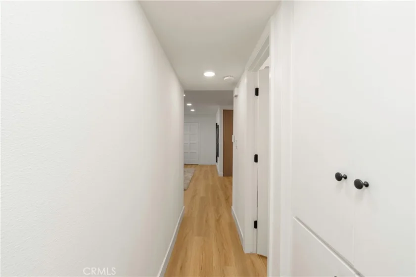 160 Yorktown photo 16