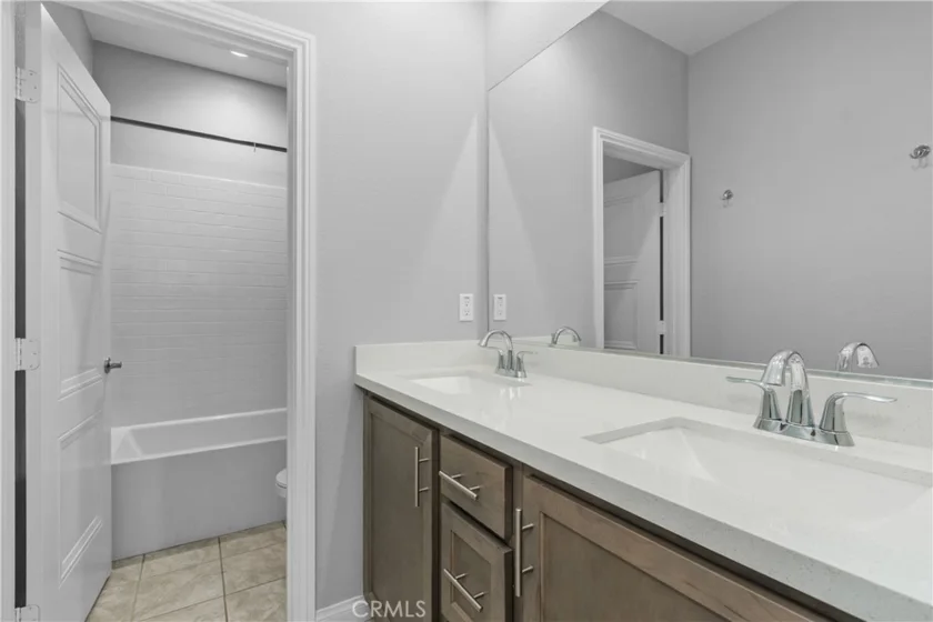32063 Dayspring Way photo 25