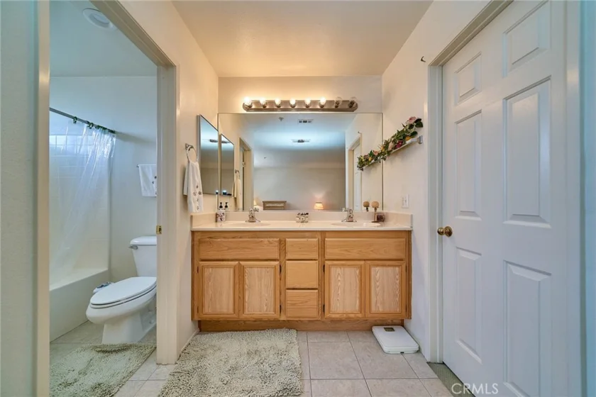 9008 Primavera Lane photo 19
