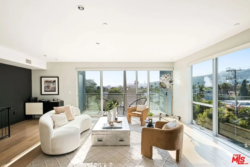 751 N Fairfax Avenue #6 photo 1
