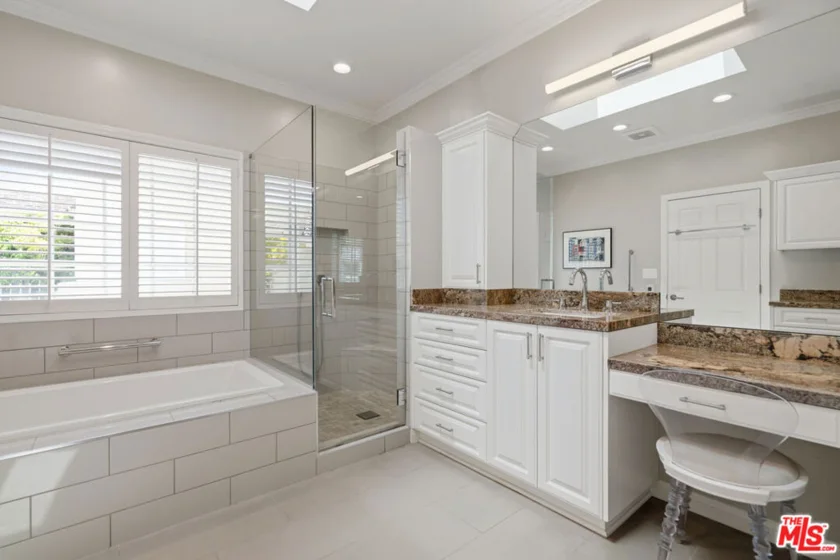 820 S Gretna Green Way #6 photo 34