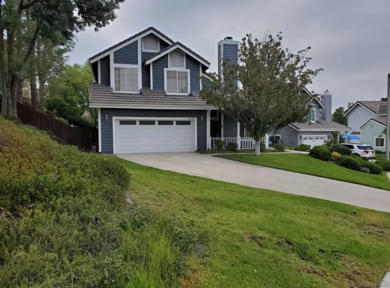 44028 Highlander Drive photo 1