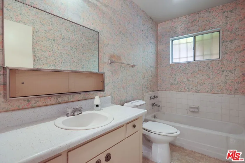 5025 Maplewood Avenue #14 photo 12