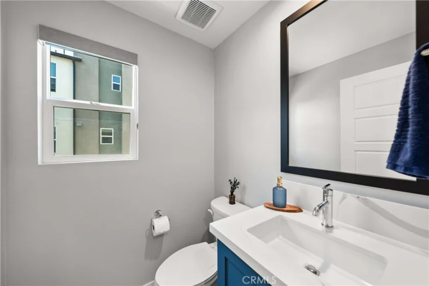 10423 Adamson Way photo 9