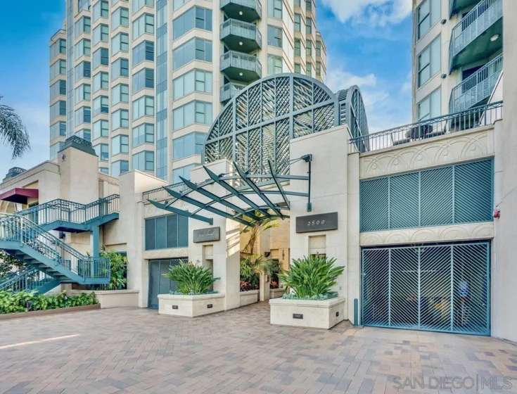 2500 6th Avenue #Penthouse 4 photo 22