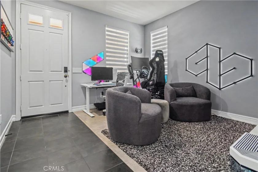 40185 Canton Court photo 6