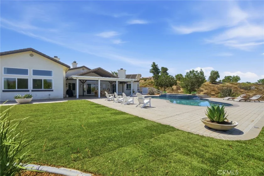 41110 Los Ranchos Circle photo 39