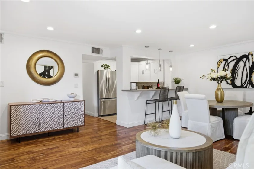355 S Madison Avenue #224 photo 9