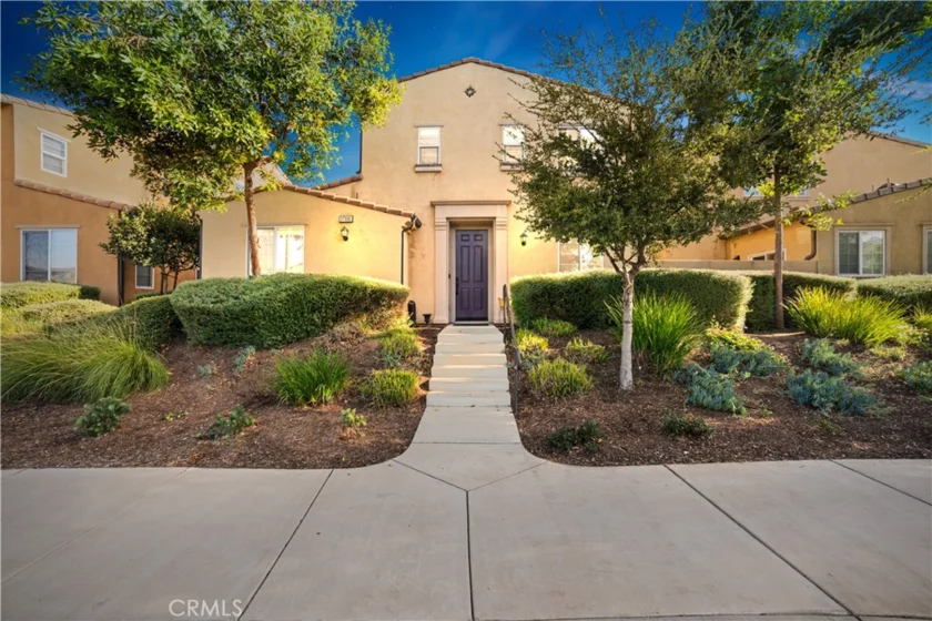 37306 Paseo Tulipa photo 1