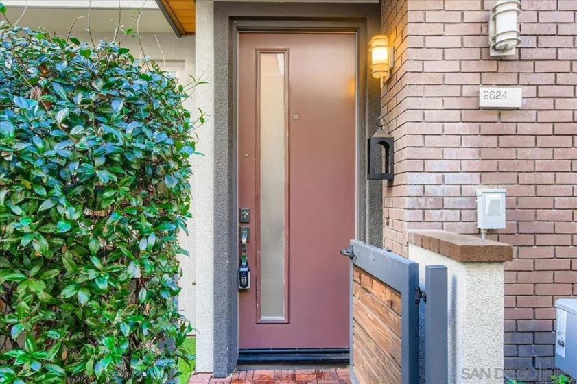 2624 Aperture Circle photo 1