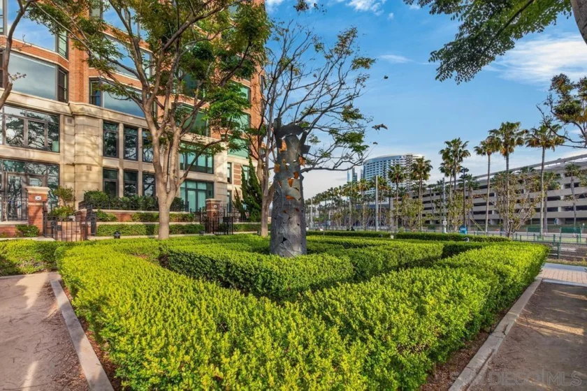 500 W Harbor #619 photo 47