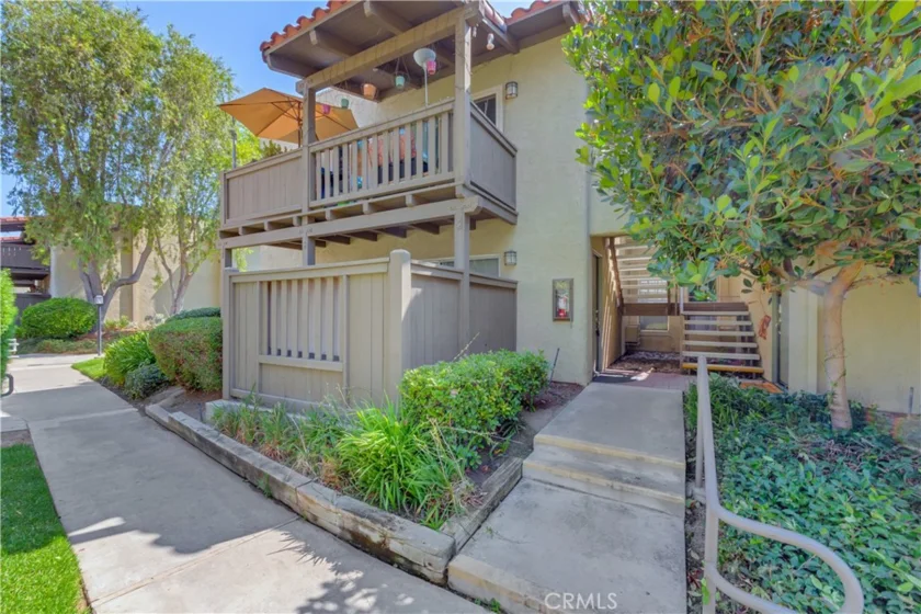 1345 Cabrillo Park Drive #N01 photo 1