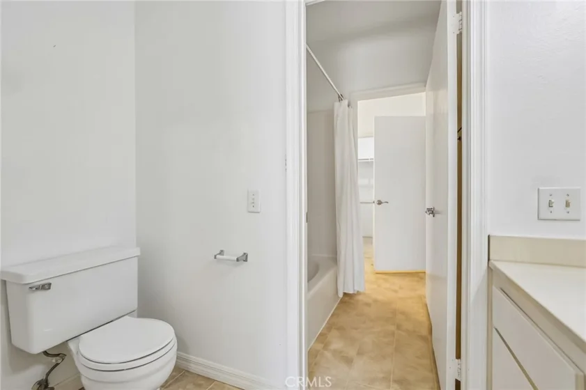 4752 Tiara Drive #103 photo 23