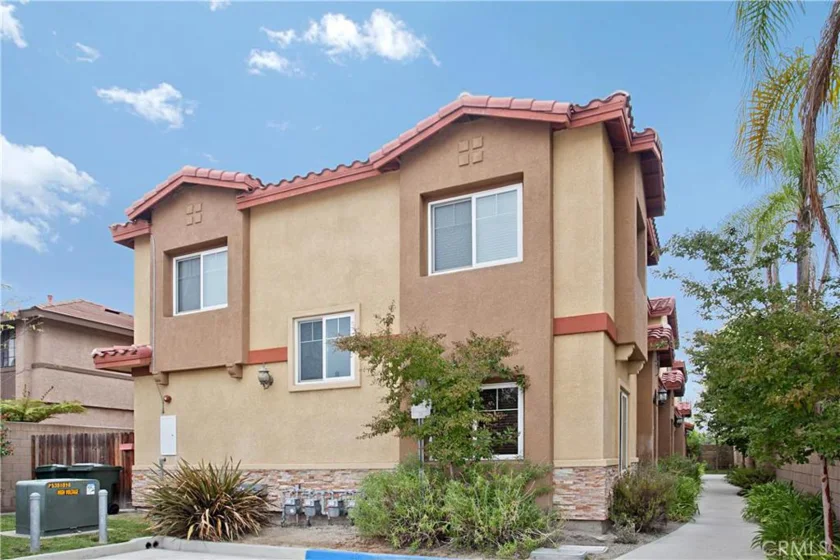 9550 Walker Street photo 1