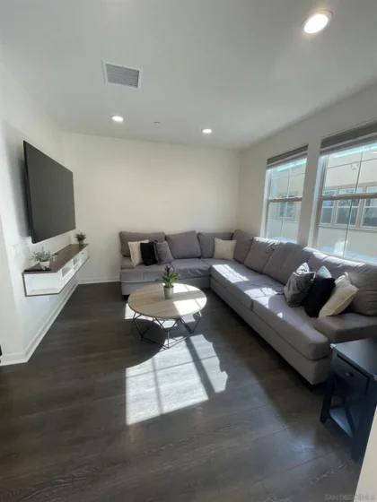 344 Stillwater photo 2
