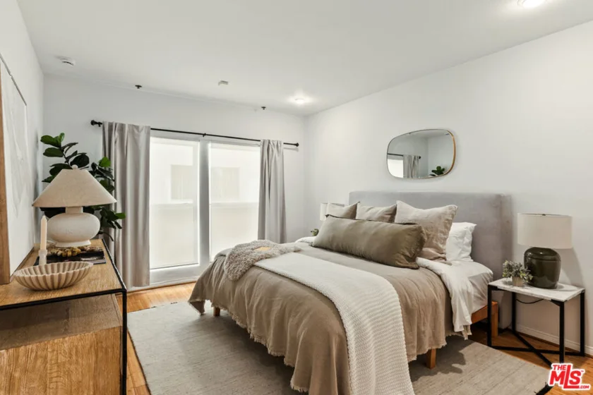 12011 Goshen Avenue #103 photo 9