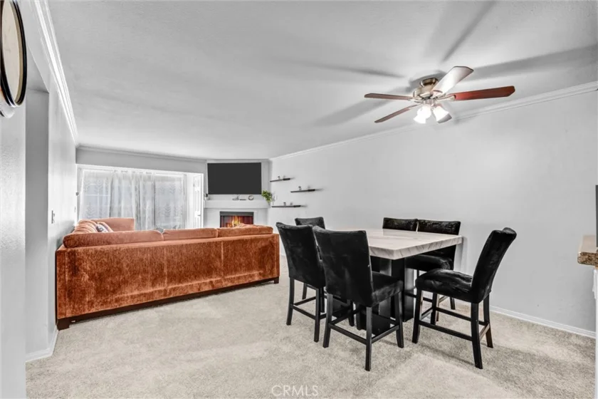 5500 Owensmouth Avenue #122 photo 6