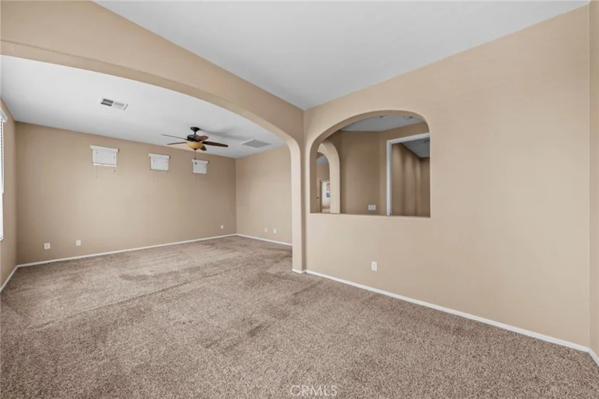 45729 Elm Place photo 27