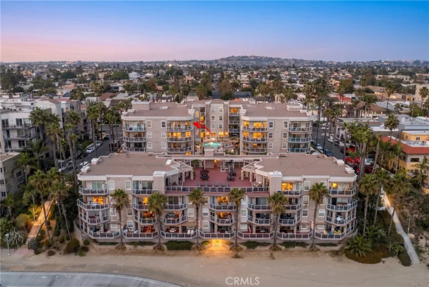 1500 E Ocean #718 photo 4